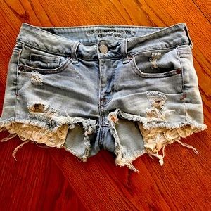 American Eagle short shorts